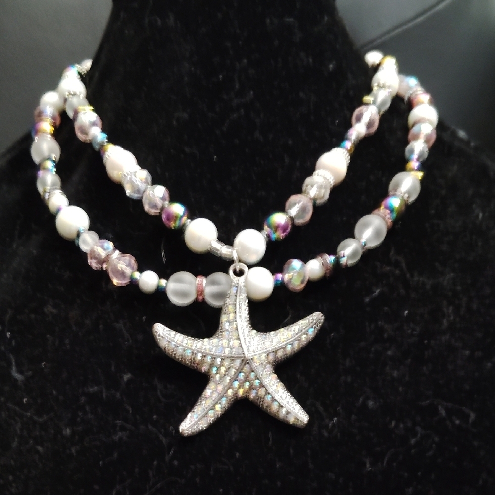 Elegant Starfish Pendant Necklace with Beads